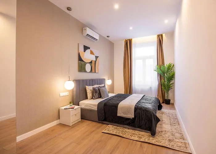 Daire Luxury & Classy With 3bedrm, 2bathrm Budapeşte