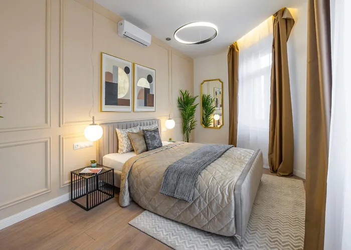 Daire Luxury & Classy With 3bedrm, 2bathrm *