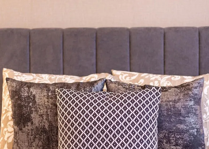 Luxury & Classy With 3bedrm, 2bathrm Daire *