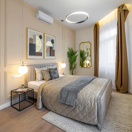 Lägenhet Luxury & Classy With 3bedrm, 2bathrm *